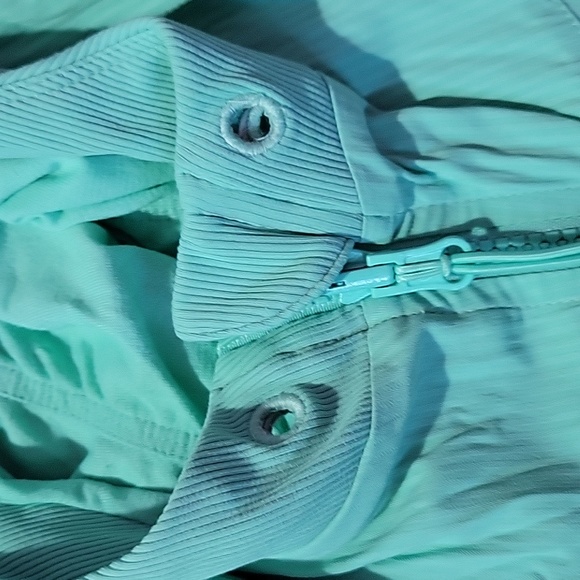 Coat - Picture 4 of 6